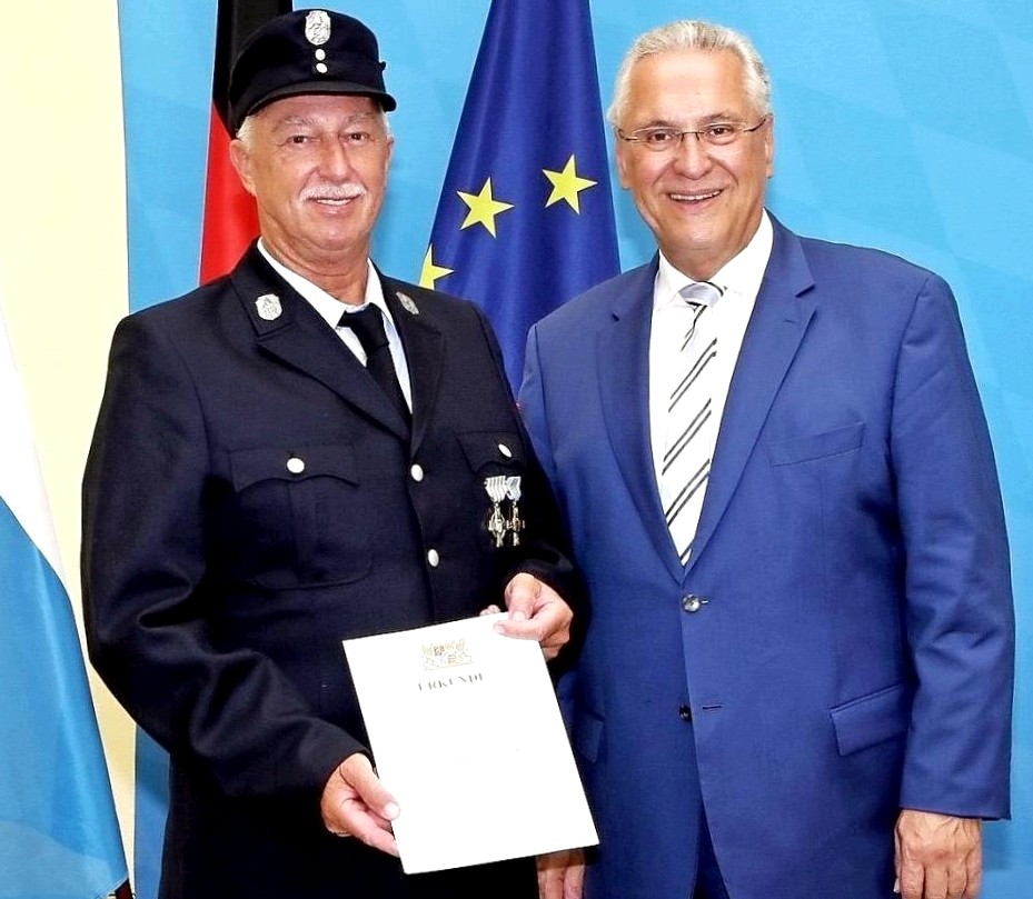 50 years of active service: gross badge of honor for dieter baier